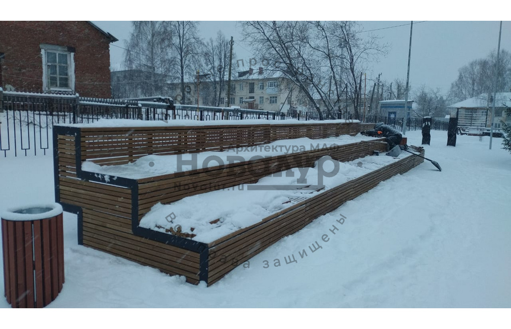 Скамейка 'Трибуна'