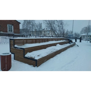 Скамейка 'Трибуна'