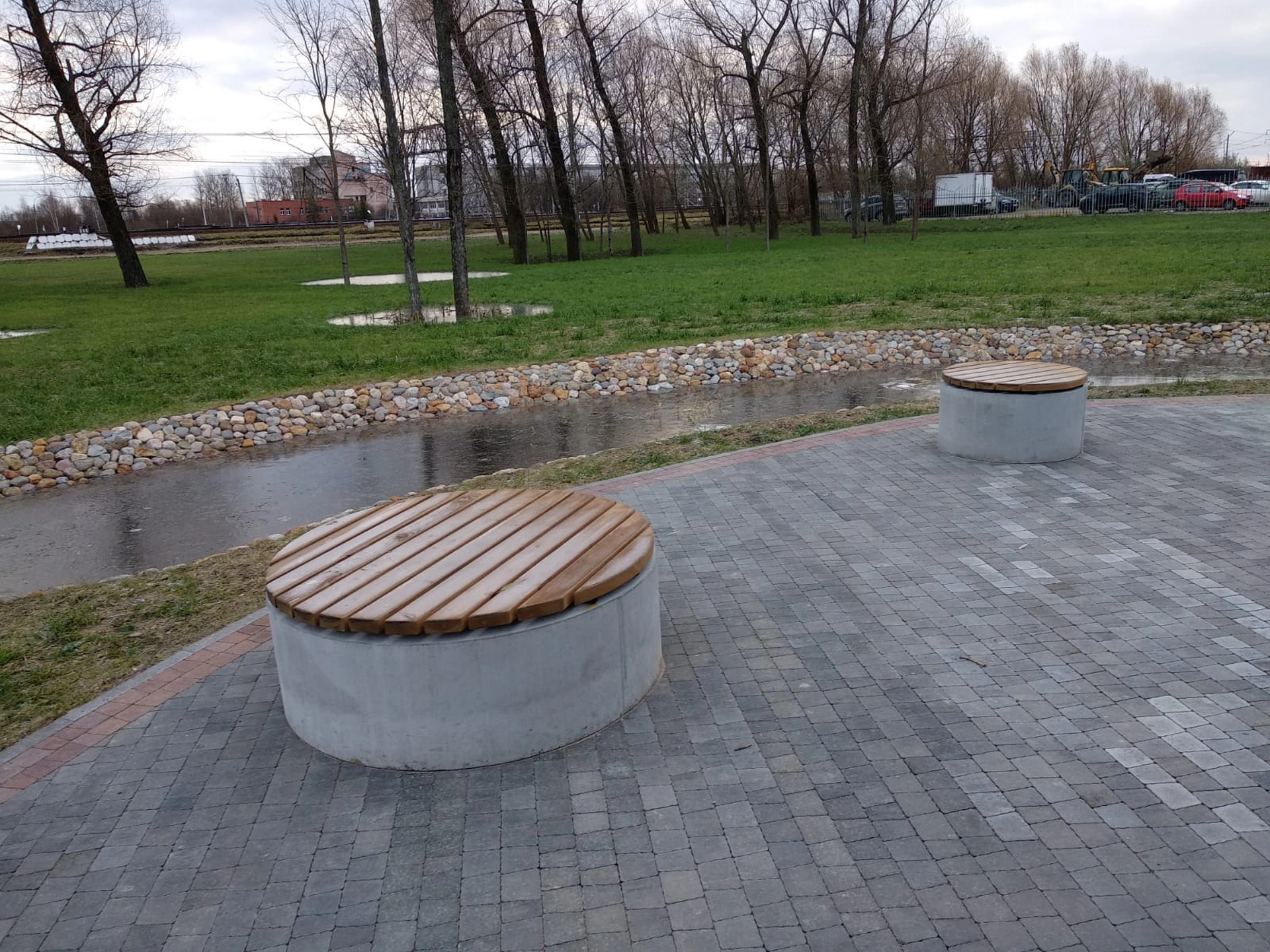 Серия бетонных скамеек 'Бетон Моно'