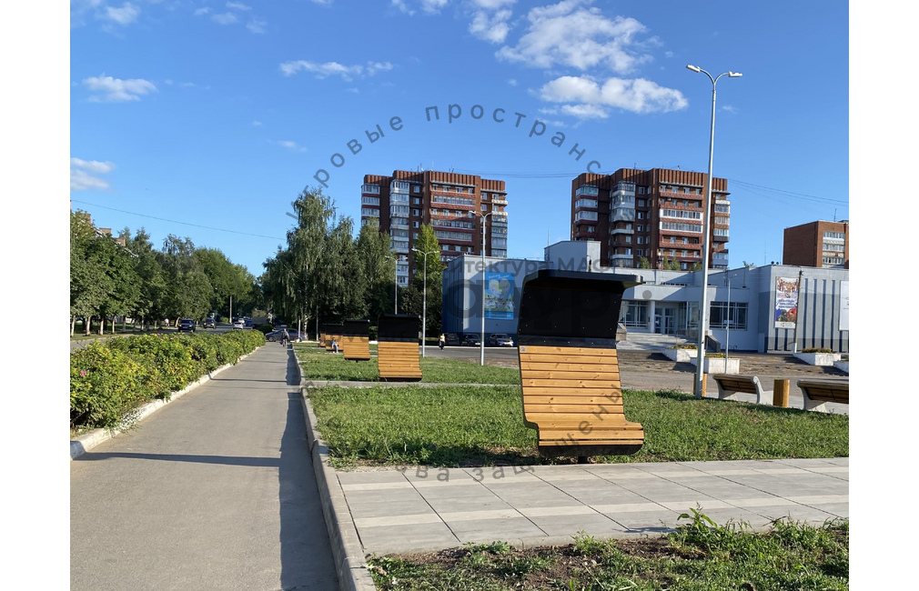 Скамейка стальная 'Дудл с навесом'