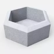 Вазон из бетона 'Кристалл'