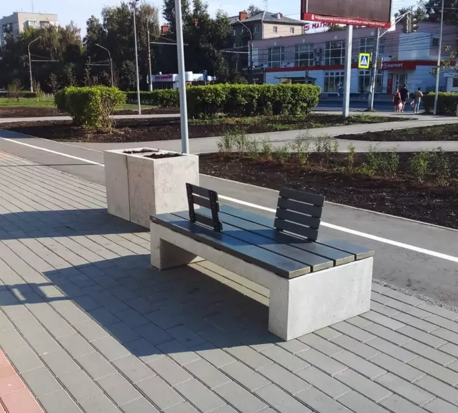 Благоустройство городской магистрали в Автозаводском районе в Нижнем Новгороде.